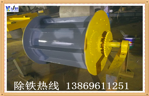 鑄造廠家用什麽樣的永磁滾筒P站免费在线观看效果更好,遠力P站免费在线观看廠家為您介紹一款好產品